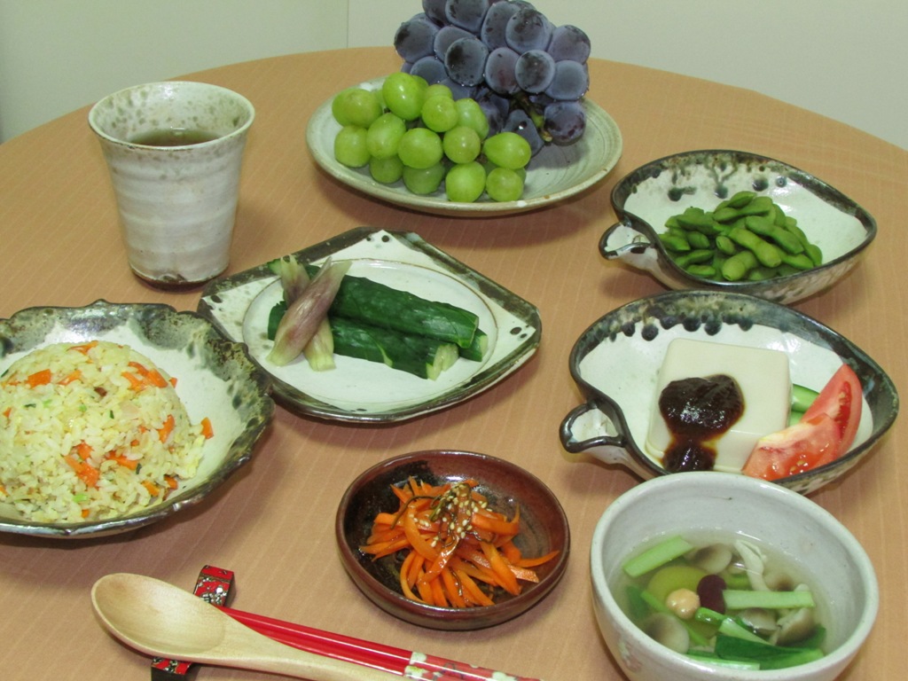 遅めのお昼ご飯